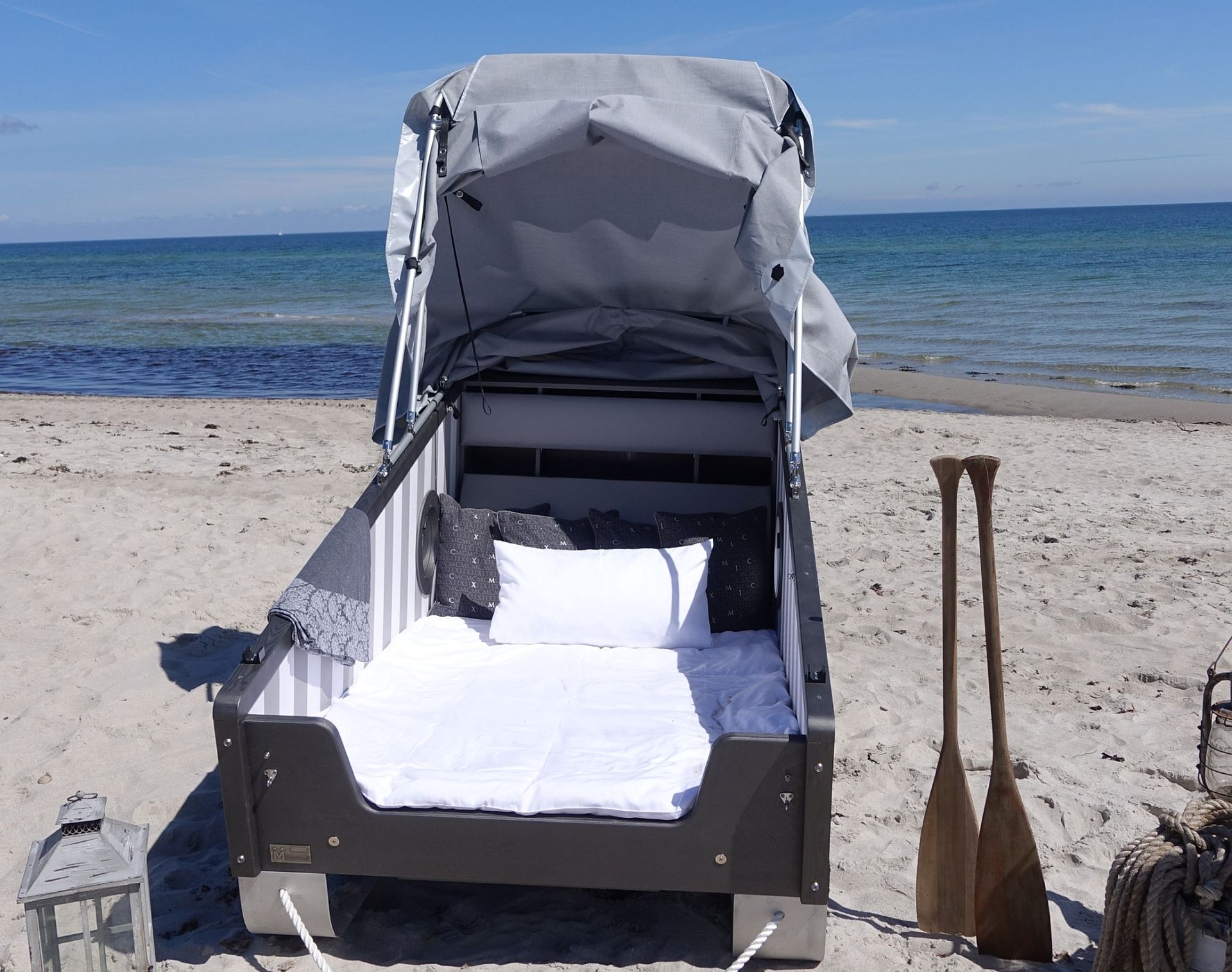 Schlafstrandkorb an der Geltinger Bucht Ferienland Ostsee Urlaub an