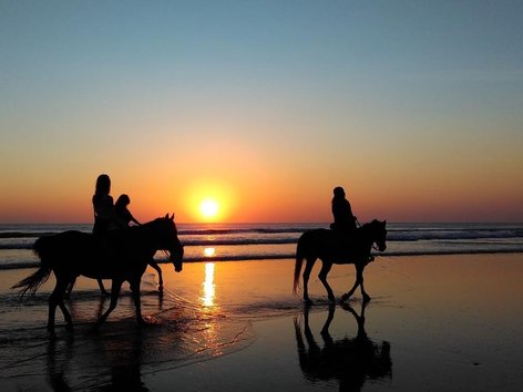Reiter am Strand