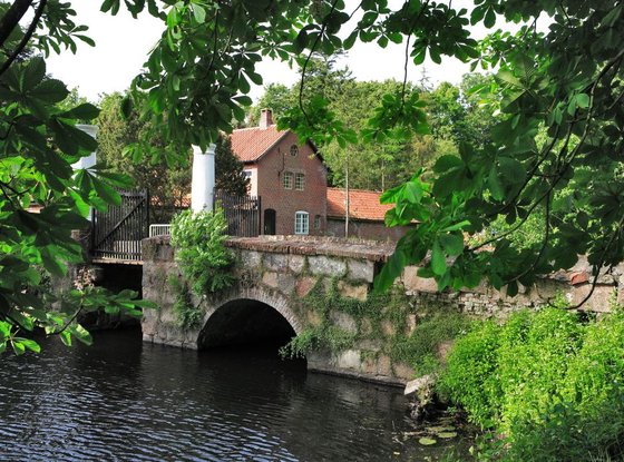 Stangheck, Brücke Rundhof